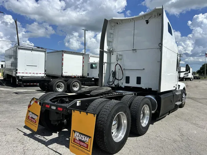 2022 Peterbilt 57973d385eaf4fcf54eaff909c24c8e1043