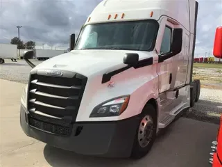 2022 FREIGHTLINER CA126