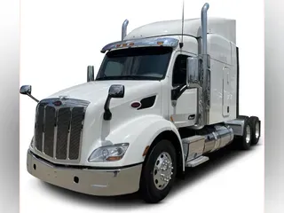 2021 Peterbilt 579