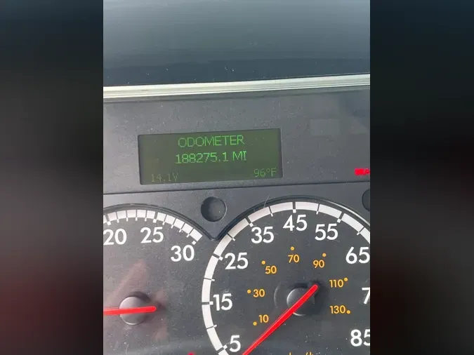 2020 FREIGHTLINER M2 106