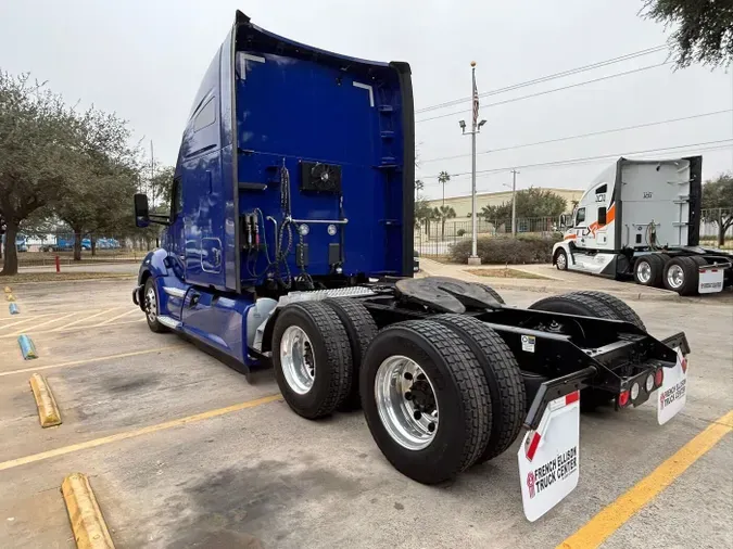 2021 Kenworth T680