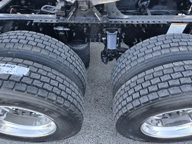 2024 VOLVO VNR64T30073dae3b10fa3e3b51e28c23ea577110f