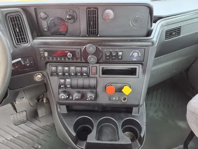 2020 NAVISTAR INTERNATIONAL LT625 DAYCAB T/A73dd5d9f924941601191bc6de2403a51