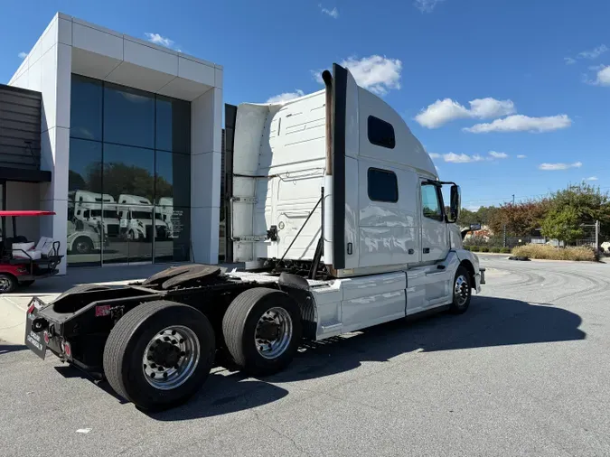 2014 Volvo VNL64T780