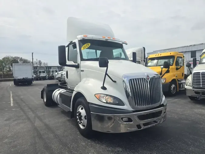 2019 NAVISTAR INTERNATIONAL RH613 DAYCAB S/A73e4818256bcf5d07828e371e39b3dfb