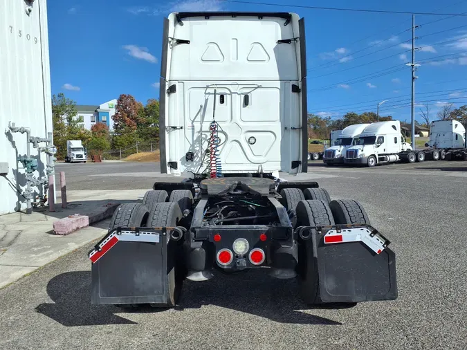 2020 FREIGHTLINER/MERCEDES NEW CASCADIA PX12664