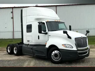 2022 INT LT625 6x4