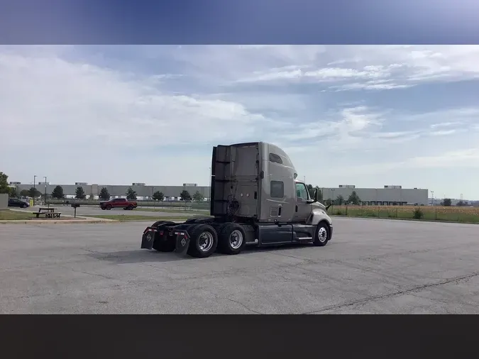 2022 International LT73f00243e4fffe3ad25d78b2fb09e357