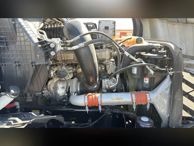2025 Freightliner Cascadia 12673f4463df14cd659b3fa925198744111