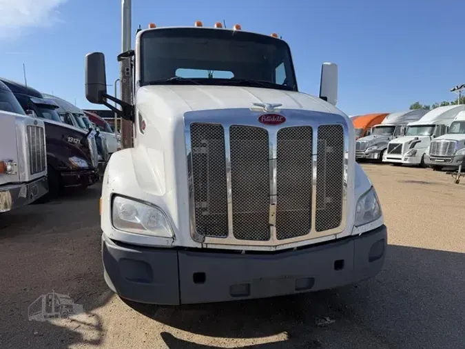 2015 PETERBILT 579
