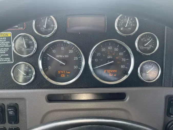 2015 Peterbilt 389