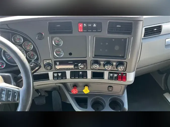 2021 KENWORTH T680