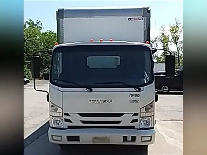2017 ISUZU NPR