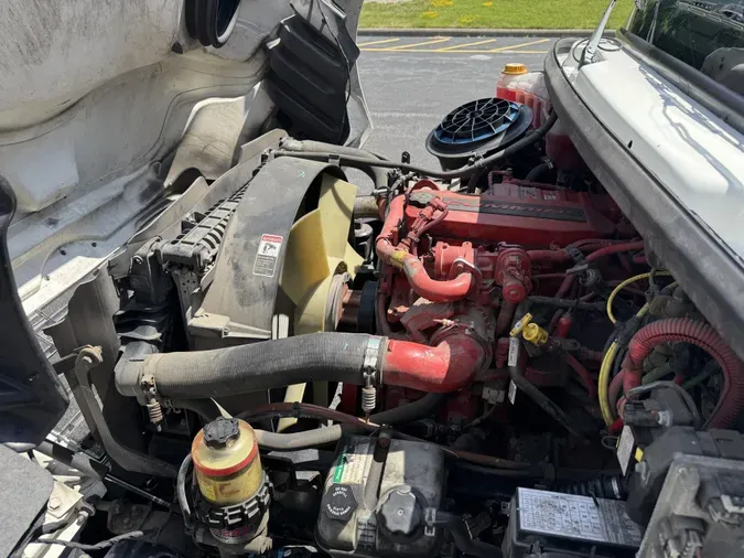 2020 Freightliner Business Class M2 106