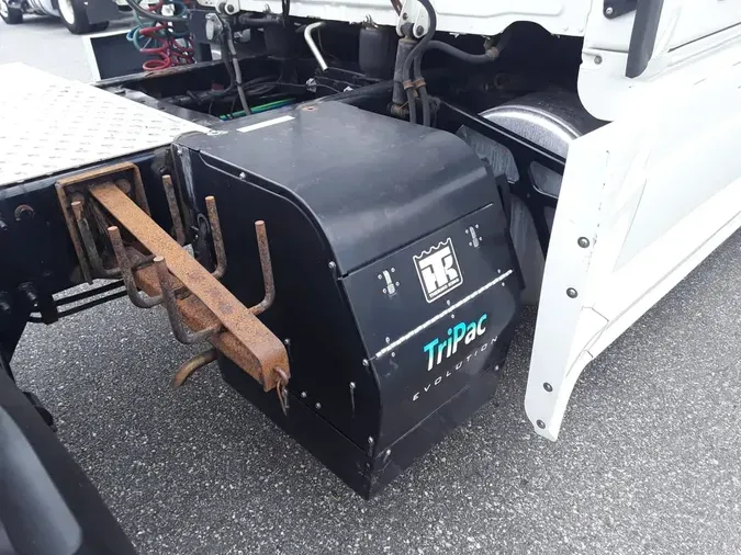 2020 FREIGHTLINER/MERCEDES CASCADIA 12574082e582d0ec1727cc7fc9713044e32