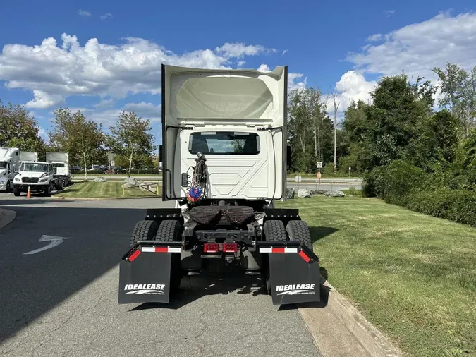 2020 International LT625