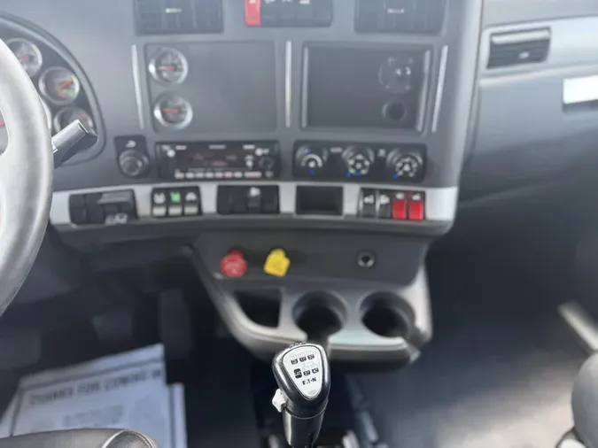 2022 Kenworth T680