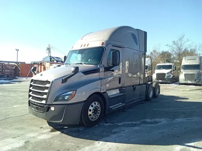 2021 Freightliner Cascadia