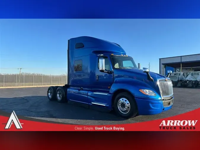 2021 INTERNATIONAL LT