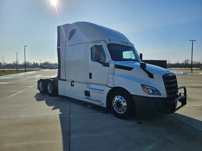 2022 Freightliner Cascadia