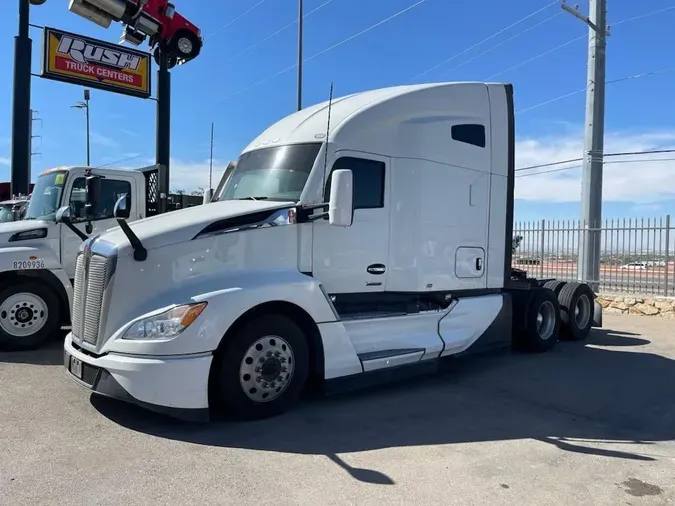 2023 Kenworth T680