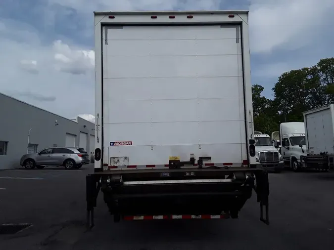2018 FREIGHTLINER/MERCEDES M2 106