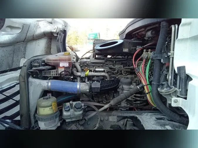 2022 Freightliner Cascadia 126