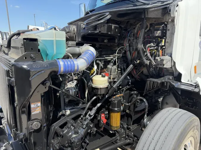 2021 Peterbilt 5797415d83aefd647094ba54223bd58a437