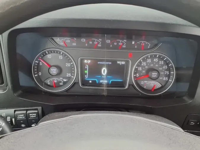 2019 NAVISTAR INTERNATIONAL LT625 DAYCAB T/A