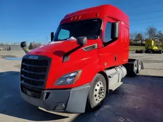 2020 FREIGHTLINER CA116