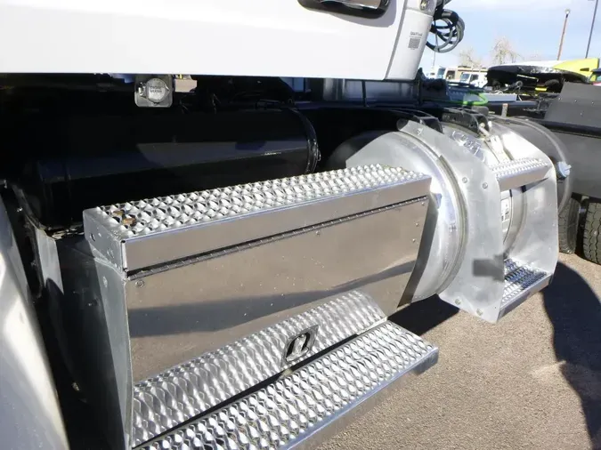 2019 Peterbilt 5797427001a5c44b8c6894777fb36d2cf50