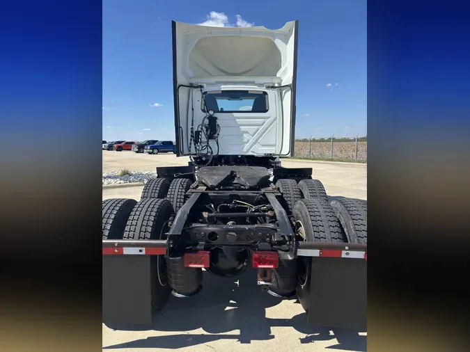 2019 International LT625