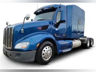 2022 Peterbilt 579