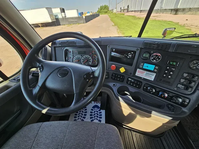 2020 Freightliner Cascadia