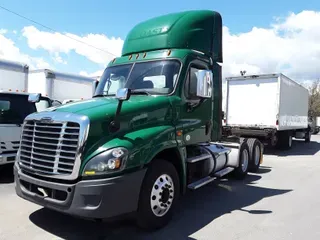 2017 FREIGHTLINER/MERCEDES CASCADIA 125