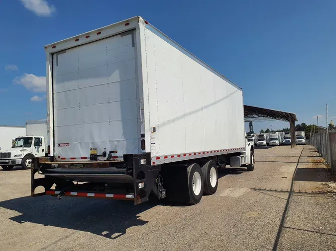 2017 FREIGHTLINER/MERCEDES M2 106