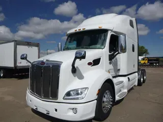 2022 Peterbilt 579