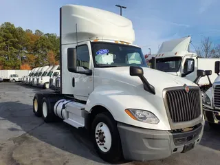 2019 NAVISTAR INTERNATIONAL LT625 DAYCAB T/A