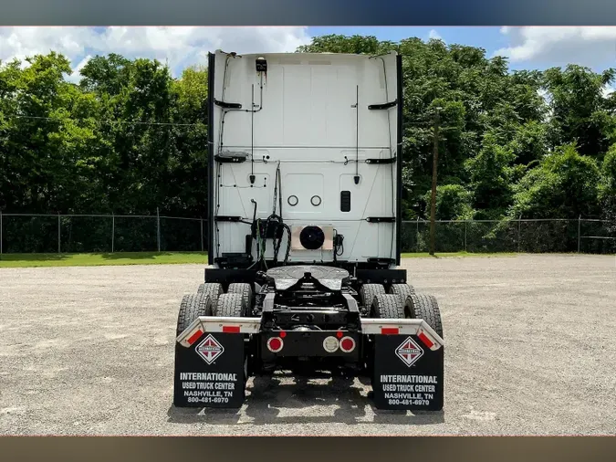 2021 INT LT625 6x4