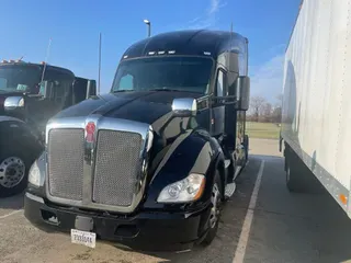 2022 Kenworth T680