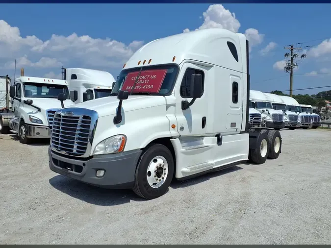 2020 FREIGHTLINER CASCADIA 12574445d543a6ebe4288c6f3048defe896