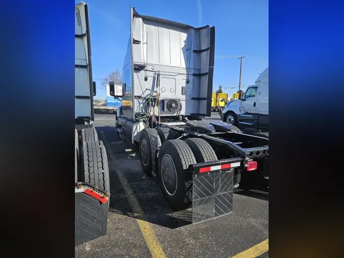 2022 International LT62574467f90ae5c509c5c67925bafe039c7