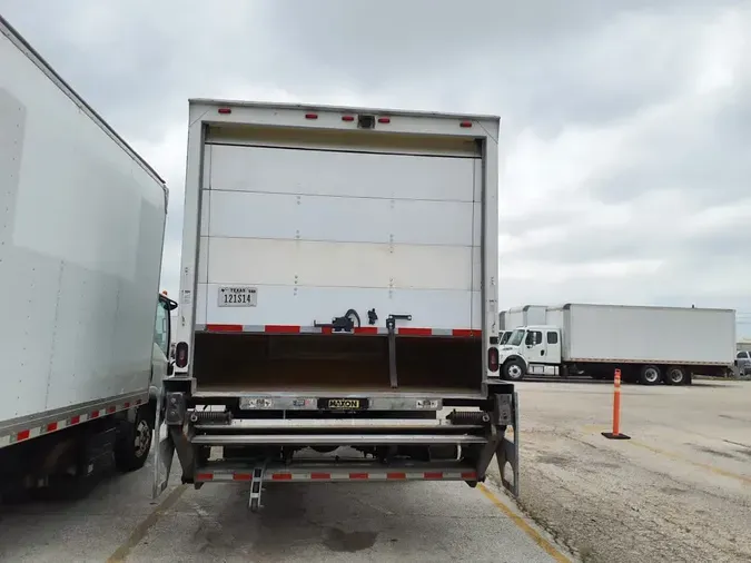 2020 FREIGHTLINER/MERCEDES M2 106