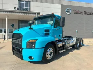 2020 MACK AN64T