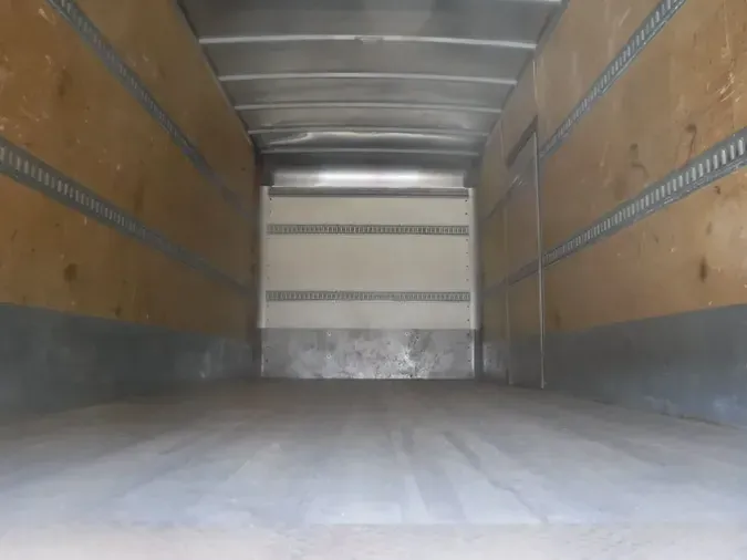 2019 FREIGHTLINER/MERCEDES M2 106