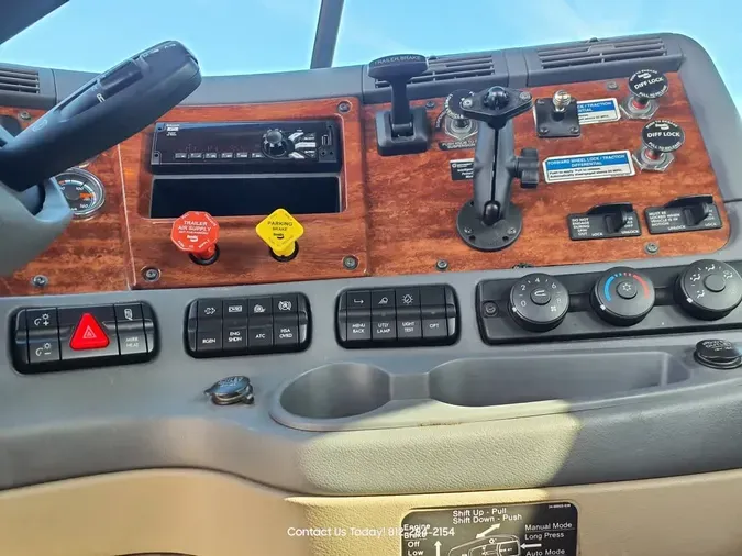 2019 FREIGHTLINER/MERCEDES CASCADIA 125