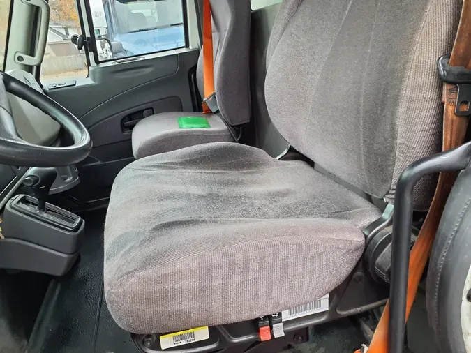 2018 NAVISTAR INTERNATIONAL 4300