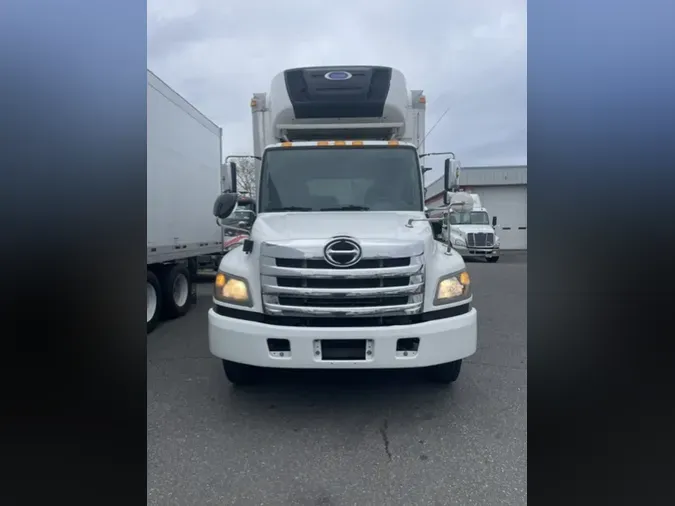 2020 HINO HINO 338