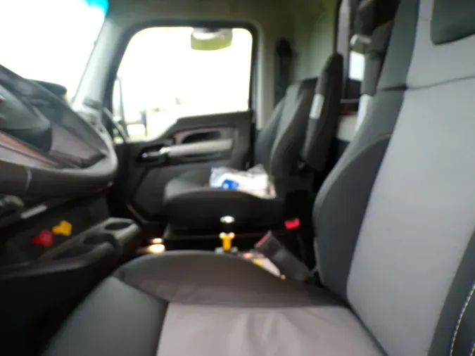 2026 Kenworth T880 Short Hood