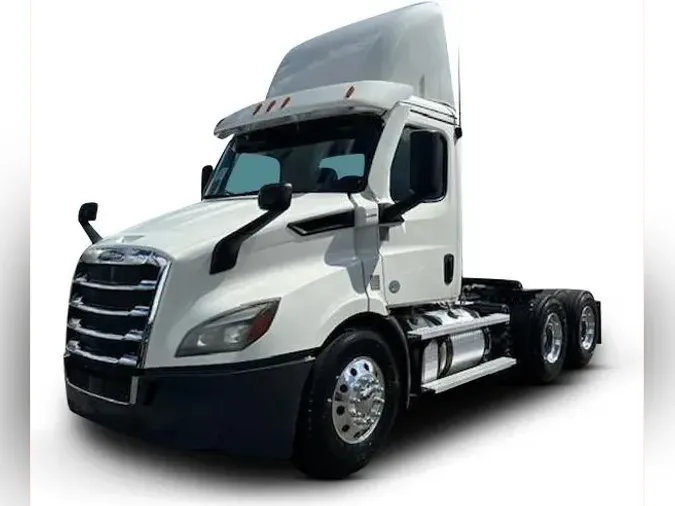 2020 Freightliner Cascadia746206793dae6b723a4cc1311667a9ea